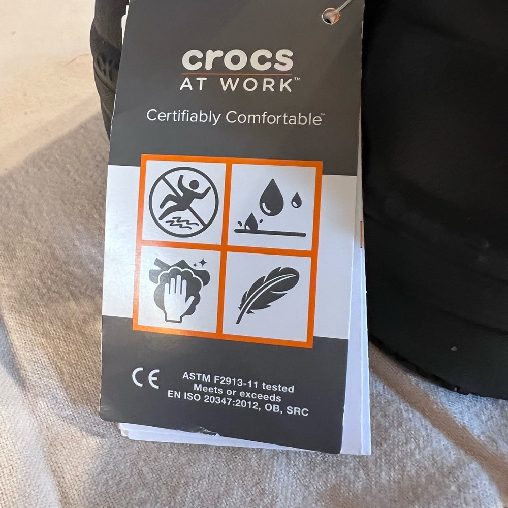 Women’s Black CROCS Neria Pro II Work Clog BNWT - Picture 4 of 8